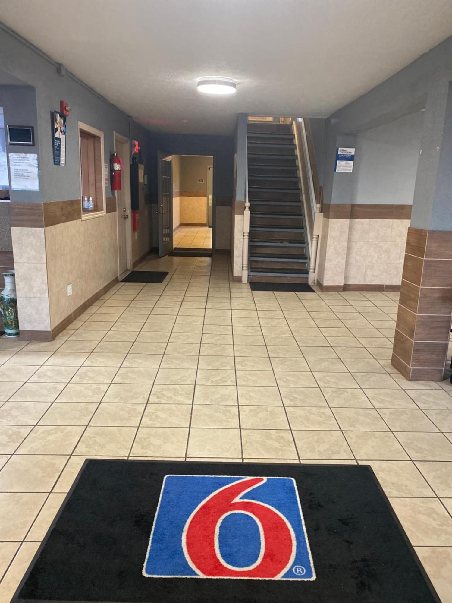 Studio 6 Suites Hurricane, Wv Zewnętrze zdjęcie