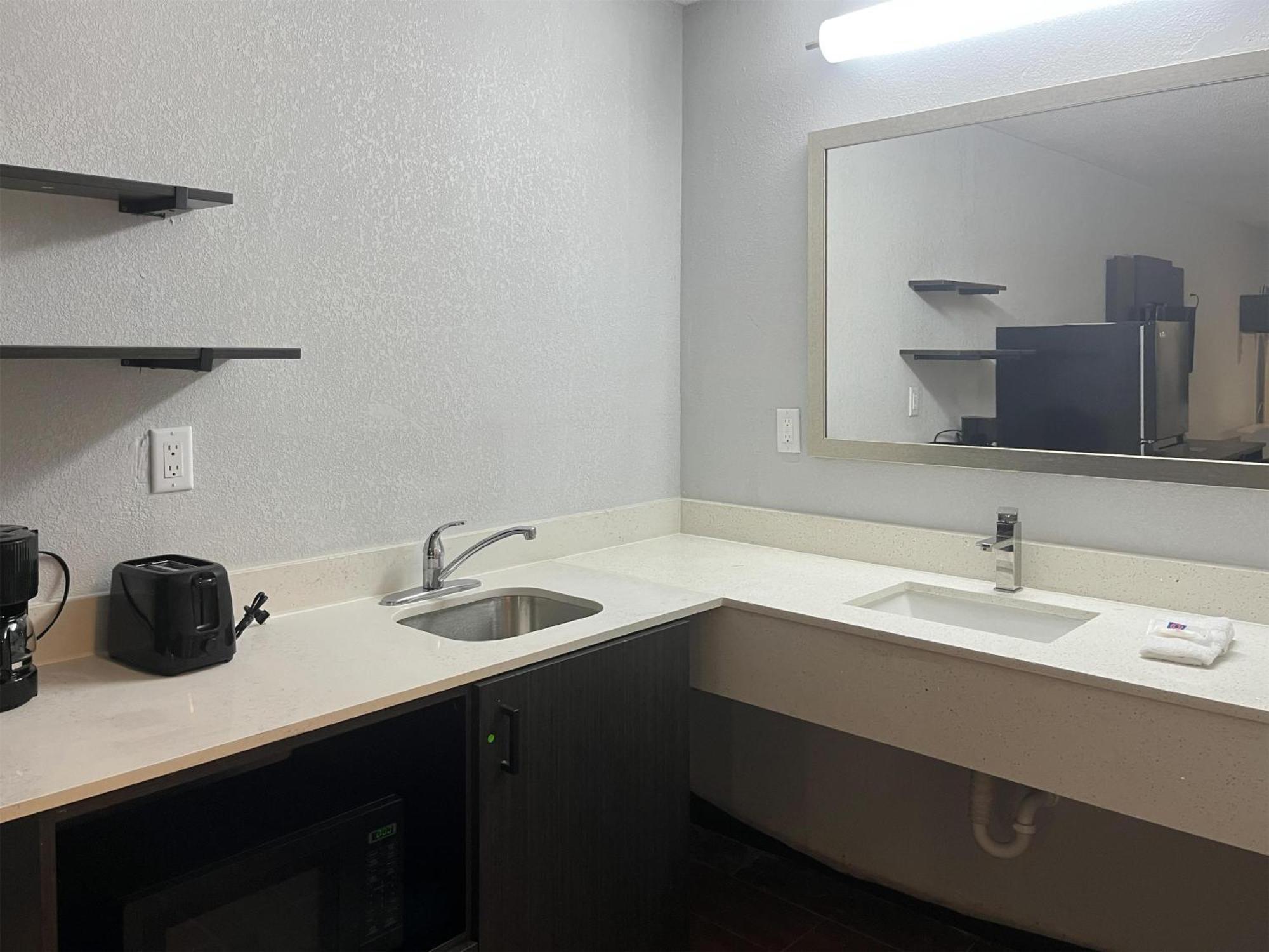 Studio 6 Suites Hurricane, Wv Zewnętrze zdjęcie