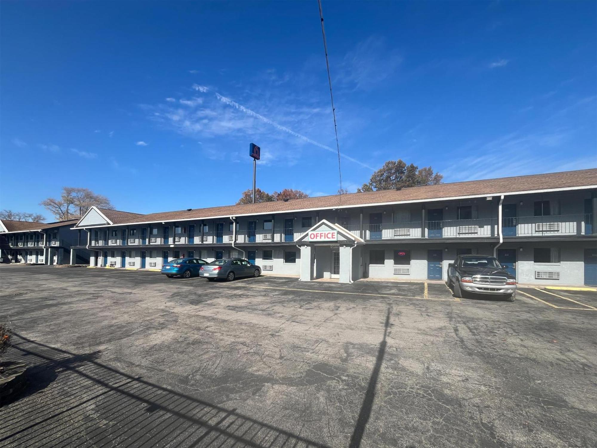 Studio 6 Suites Hurricane, Wv Zewnętrze zdjęcie